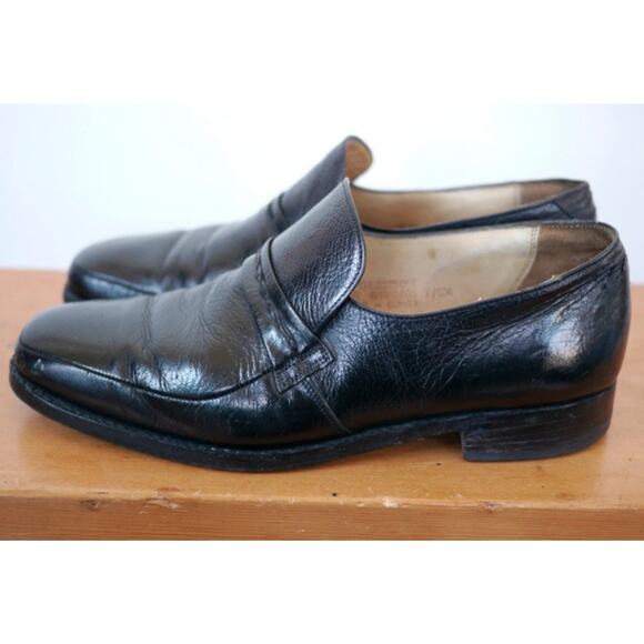 Vintage Grenson Footmaster Black Pebble Grain Leather Sole Loafers ENGLAND 7 40